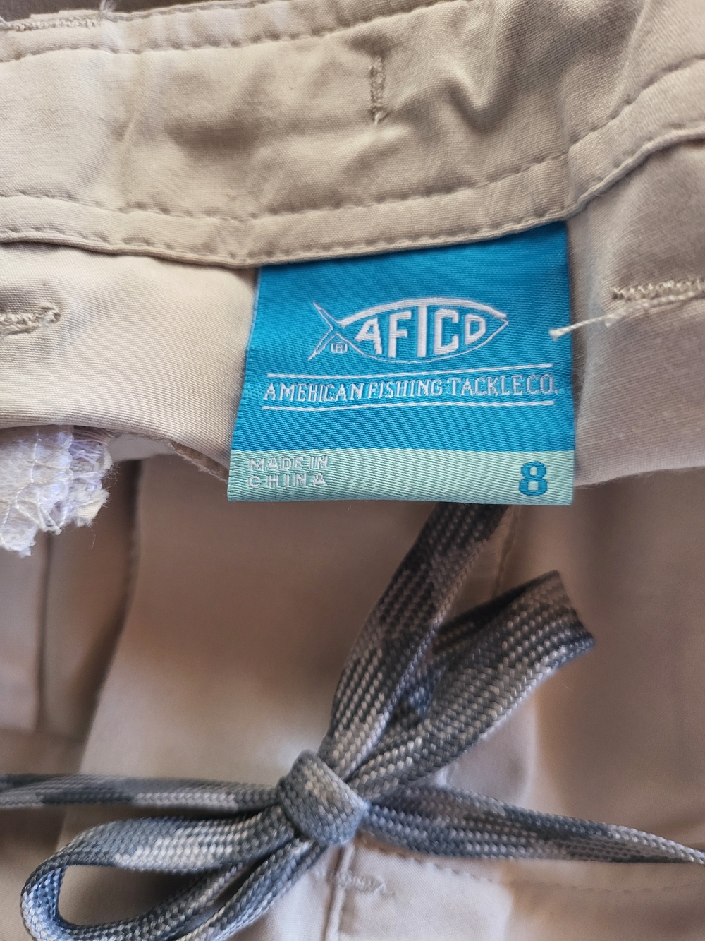AFTCO Madison Capri Pants Size 8 Ash Fishing Cargo Performance NWT - Picture 6 of 8